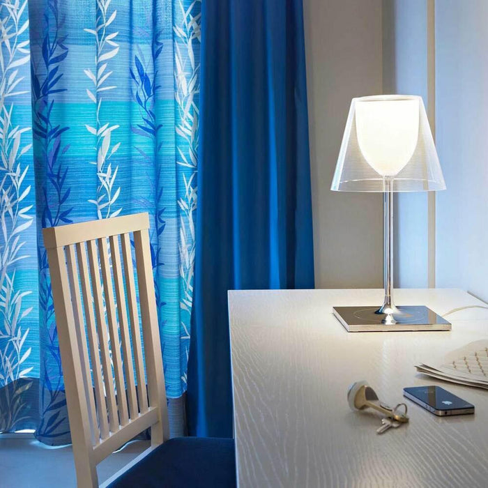 KTribe T Table Lamp In Use