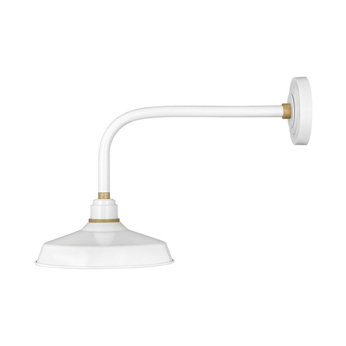 Foundry Outside Area Straight Arm Barn Wall Light in Gloss White.