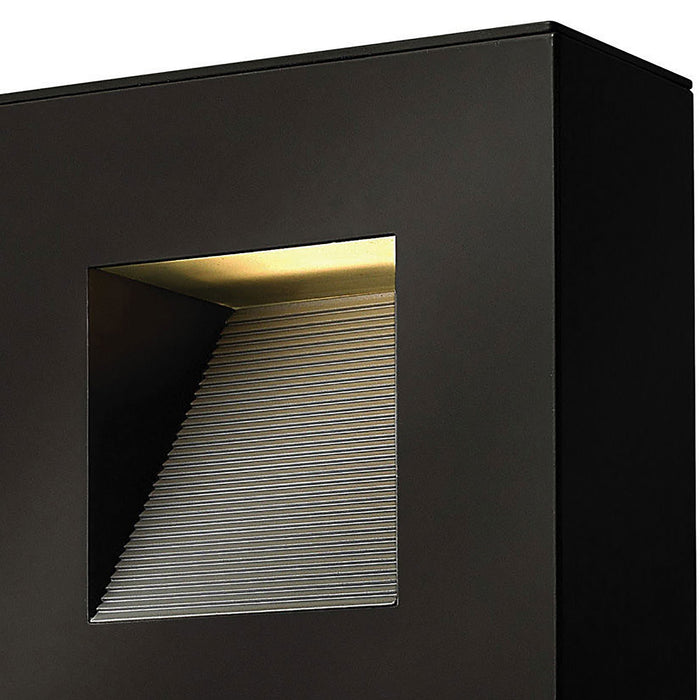 Luna Square Outside Area Led Wall Light in Detail.