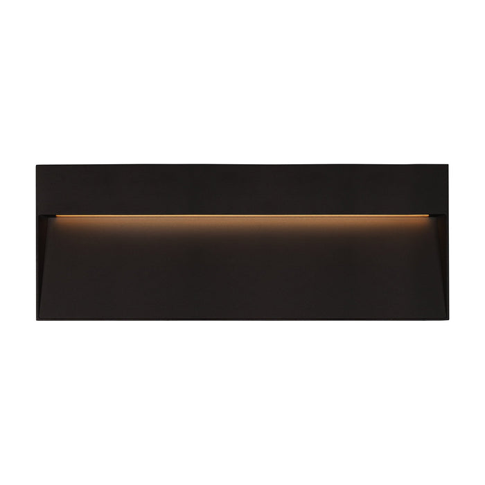 Casa Outdoor LED Wall Light in 12-Inch/Black.