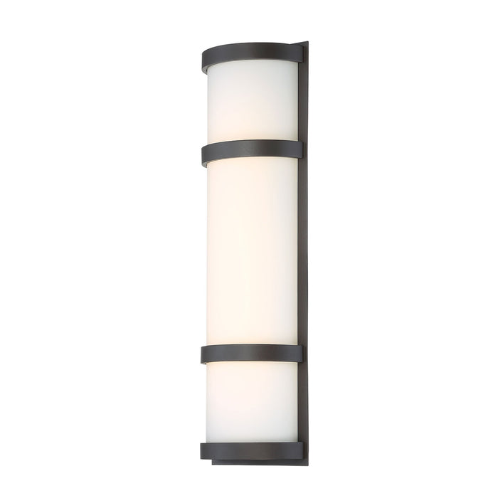 Latitude Indoor/Outdoor LED Wall Light in Large/Bronze.