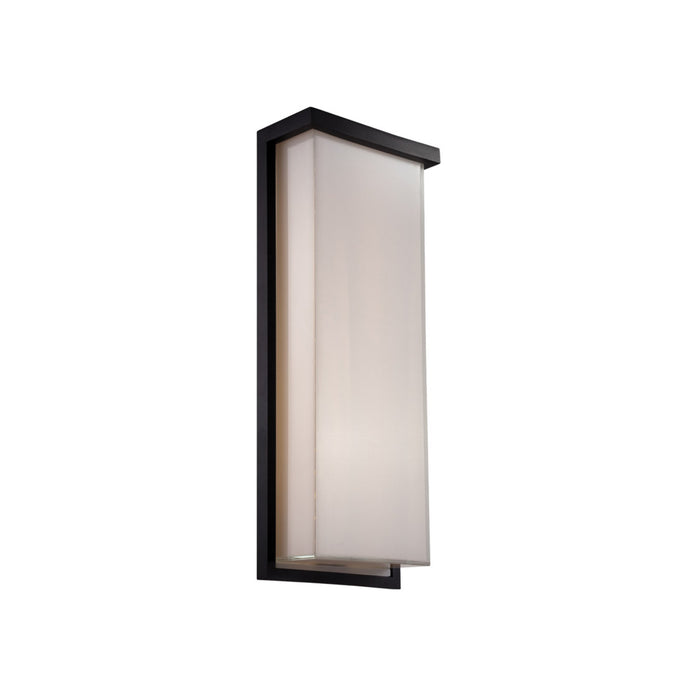 Ledge Outdoor LED Wall Light in Large/Black.