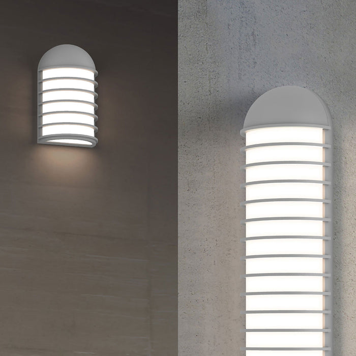 Lighthouse™ Big Outdoor LED Wall Light in outdoor.