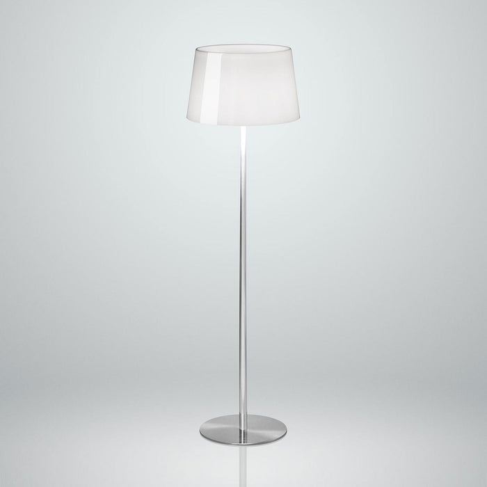 Lumiere XXL Floor Lamp in Chrome Black/White.
