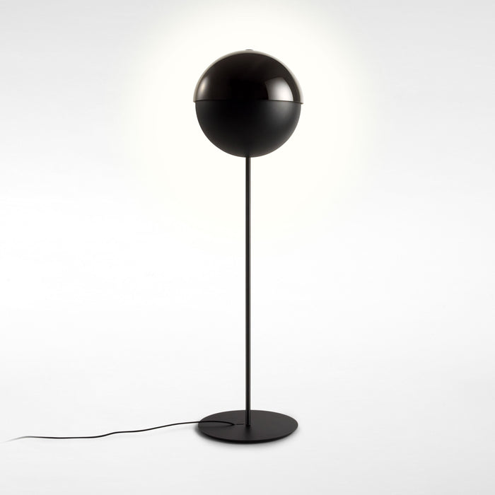 Theia P LED Floor Lamp in Detail.