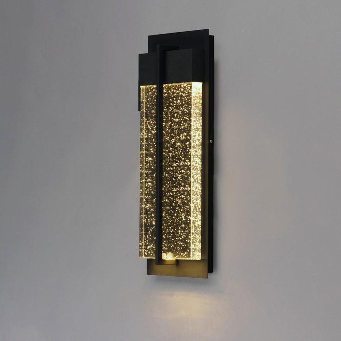 Cascade Outdoor LED Wall Light in Detail.