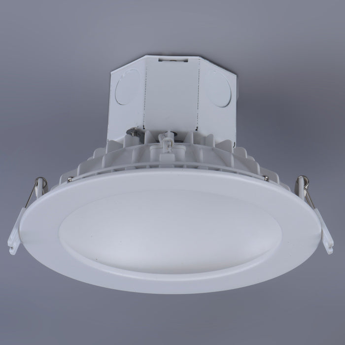 Cove LED Recessed Downlight in Detail.
