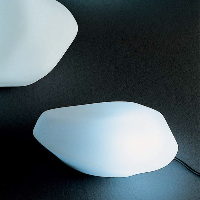 Stone Outdoor Lamp in White (Small).