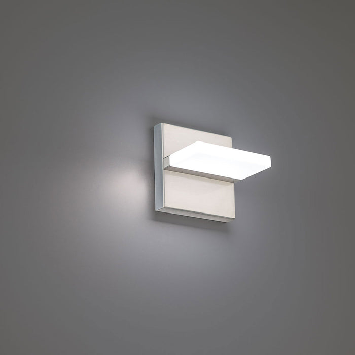 Oslo Squared Outdoor LED Wall Light in Detail.