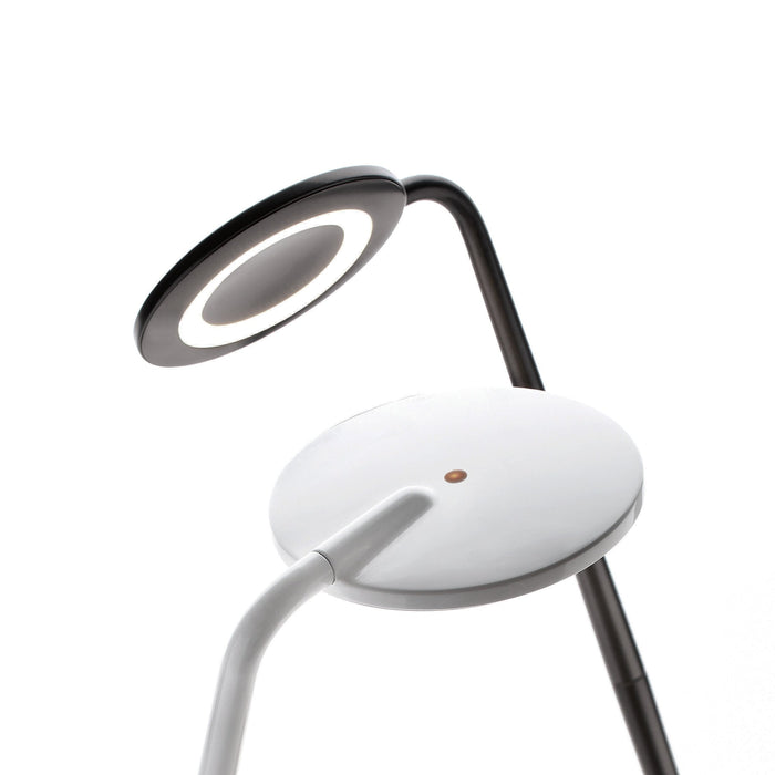 Pixo Plus LED Table Lamp Detail.