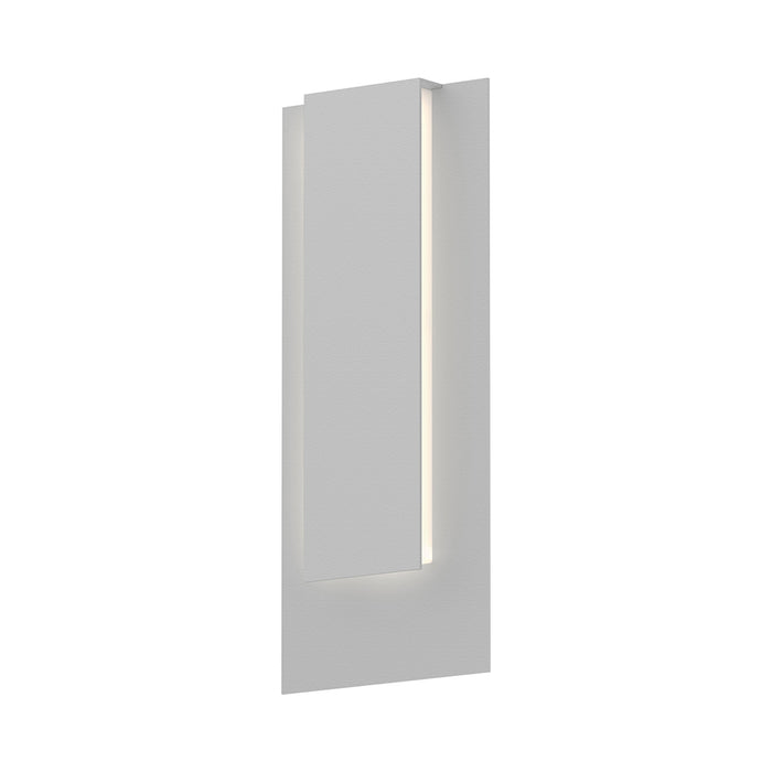 Reveal Outdoor LED Wall Light in Large/Textured White.