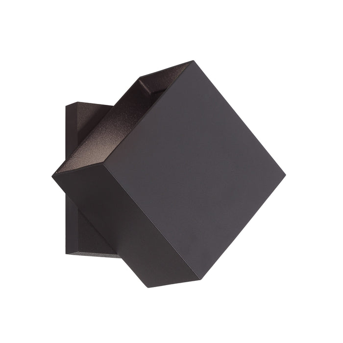 Revolve Outdoor LED Wall Light in Square.