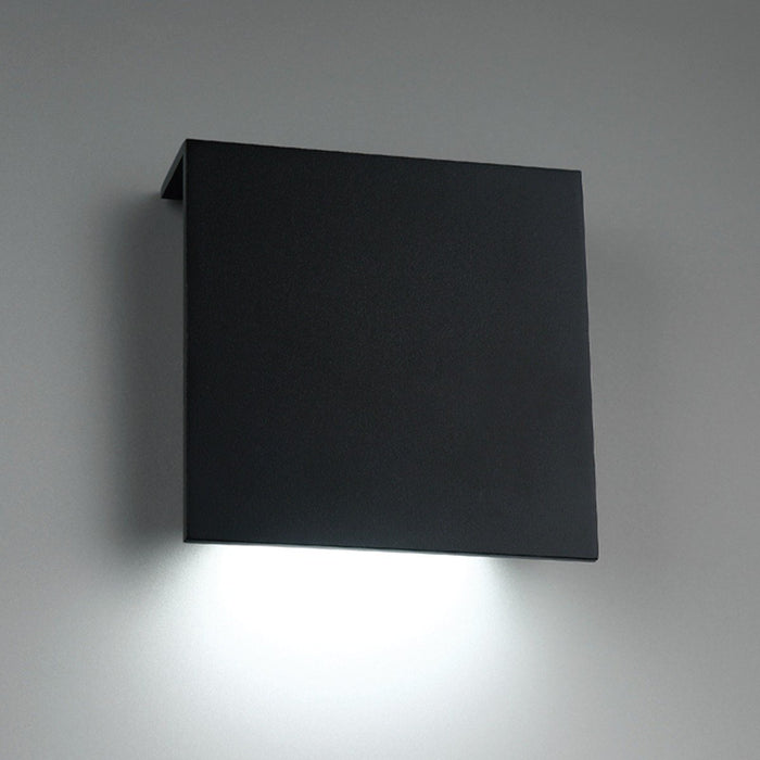 Square Outdoor LED Wall Light in Detail.
