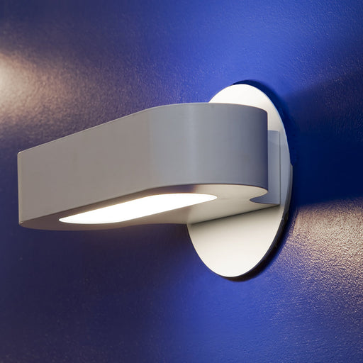 Talo Mini LED Wall Light in Detail.