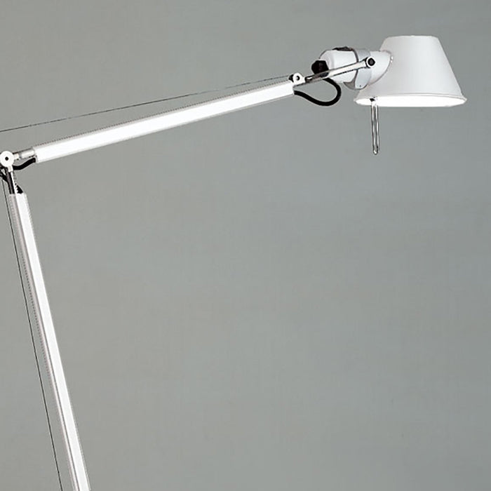 Tolomeo Classic LED Table Lamp in Detail.