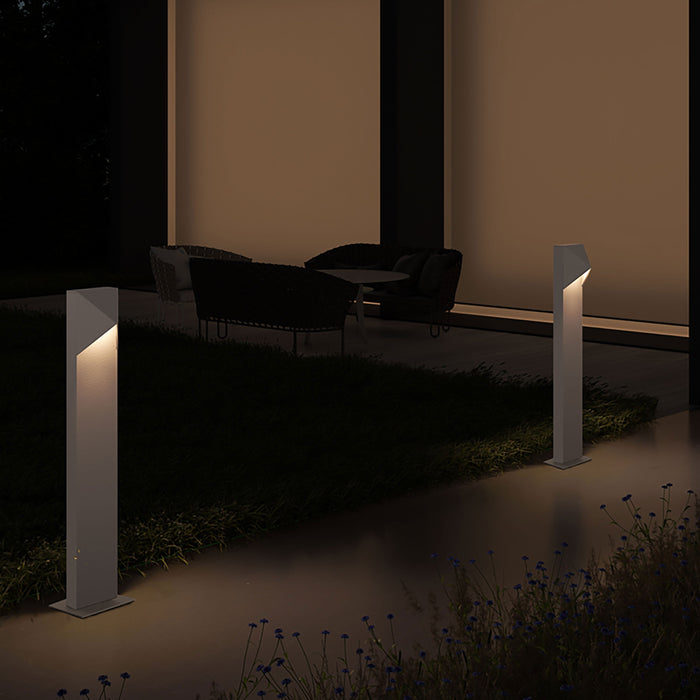 Triform Compact LED Bollard in outdoor.