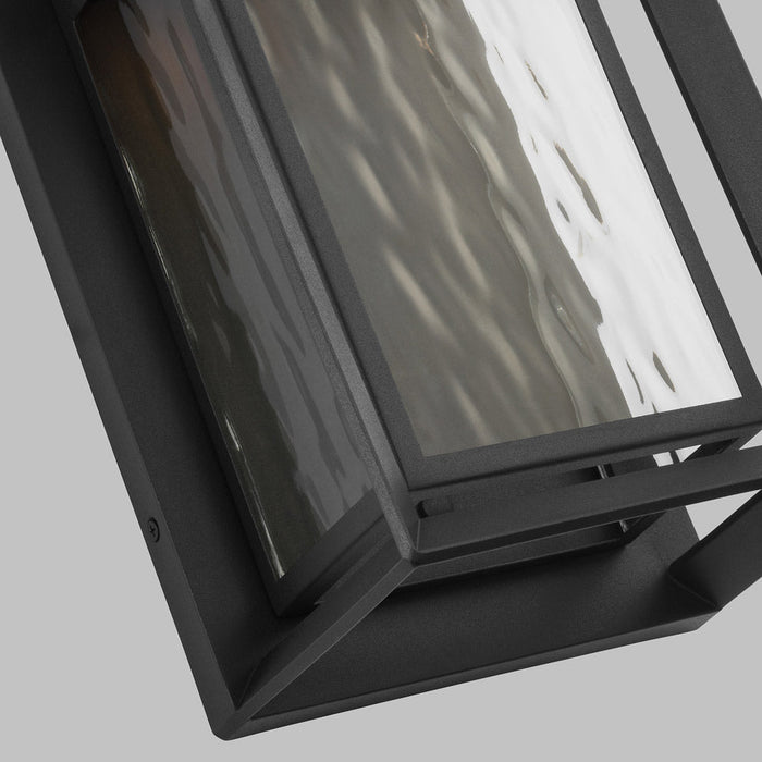 Urbandale Outdoor LED Wall Light in Detail.