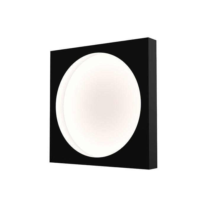Vuoto™ LED Wall Light in Medium/Satin Black.